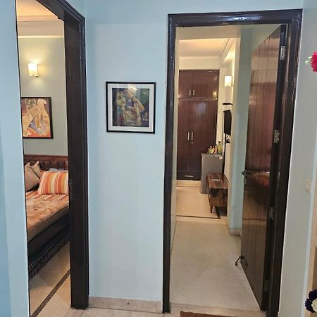 Sky Bloom Luxury Homestay Nueva Delhi Exterior foto