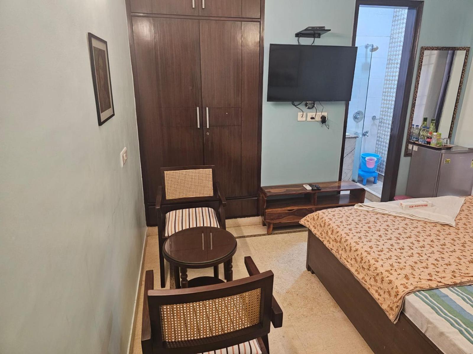 Sky Bloom Luxury Homestay Nueva Delhi Exterior foto